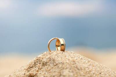 mariage bretagne plage alliances